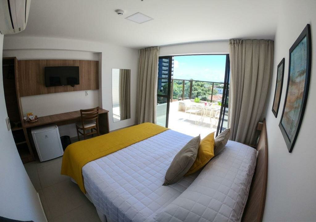 Standard Triple room with balcony Villa d'Oro Hotel