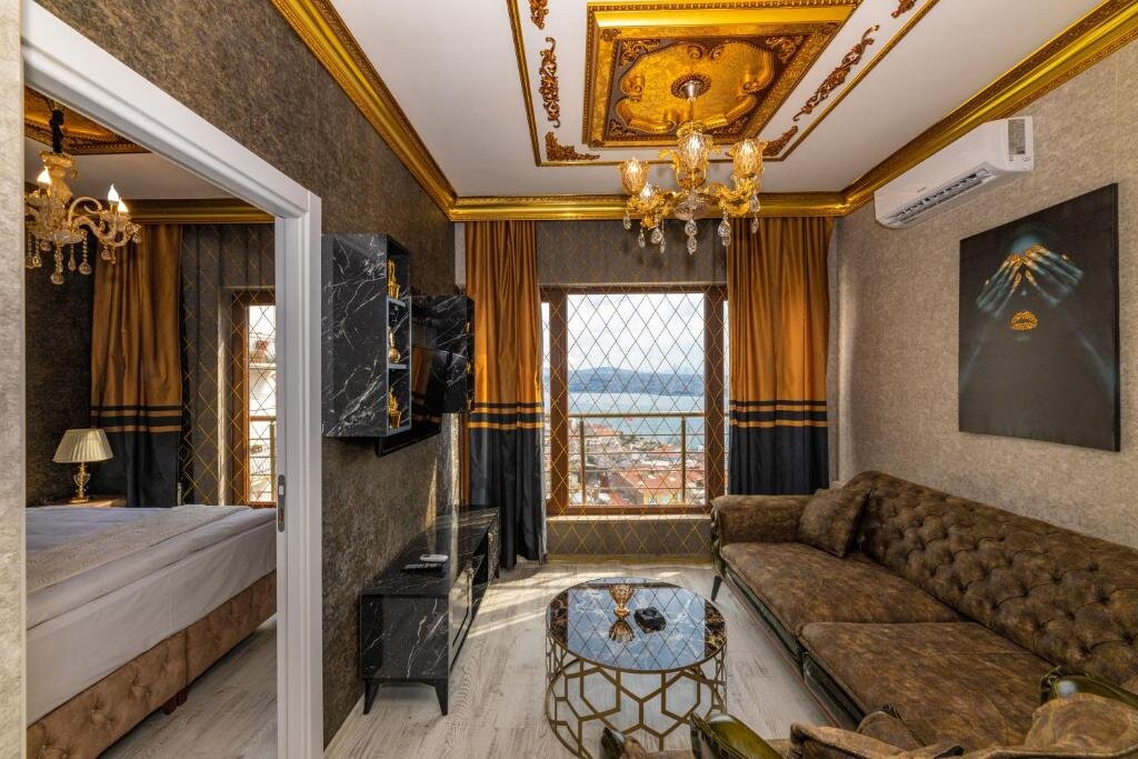 Апартаменты с 3 комнатами By Mesut Residence - Taksim Cihangir