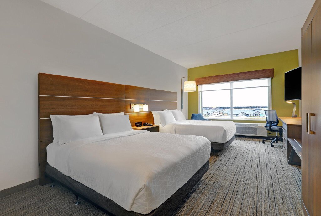 Vierer Suite Holiday Inn Express & Suites Collingwood, an IHG Hotel