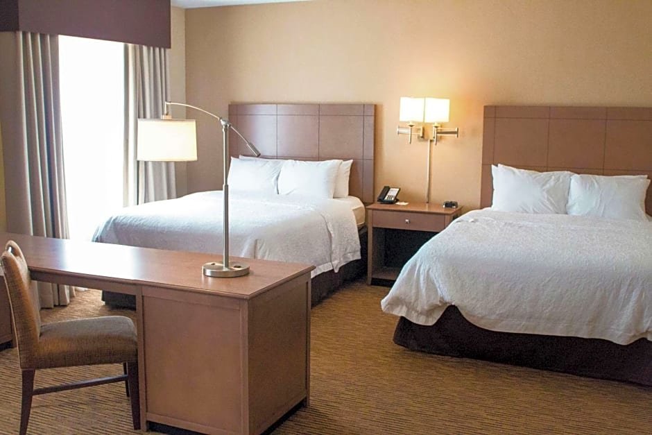 Четырёхместный люкс Hampton Inn & Suites Dallas/Frisco North-Fieldhouse USA