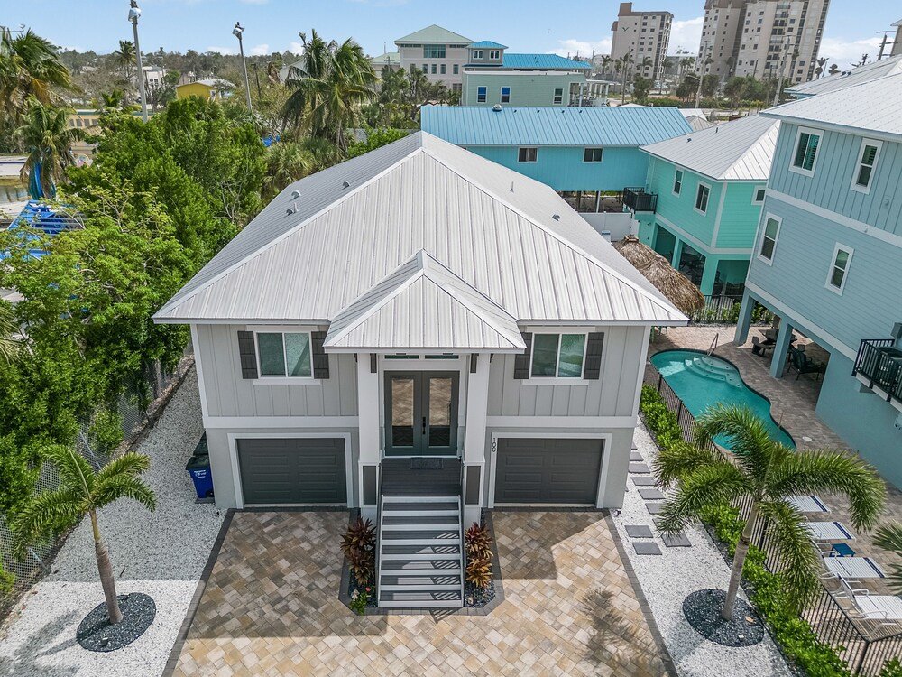 Cottage 3 camere Beachcomber Life - 100 Gulf Beach Rd 3 Bedroom Home by Redawning