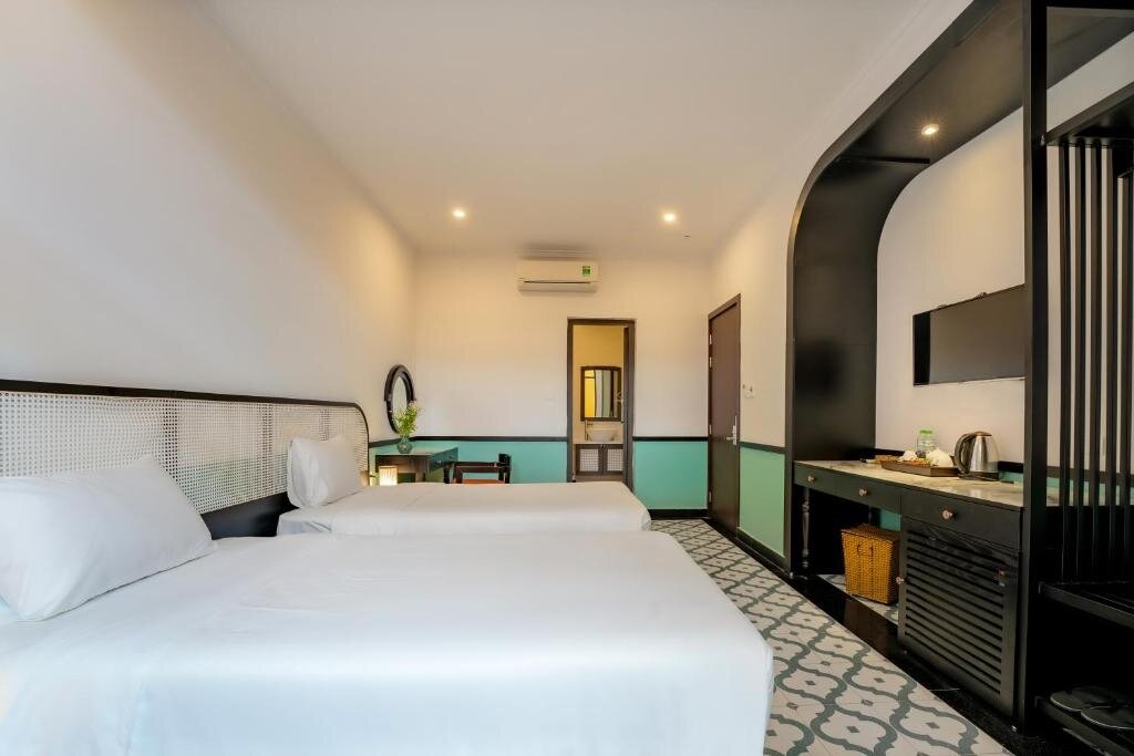 Standard Double room with garden view Hoi An Ivy Hotel