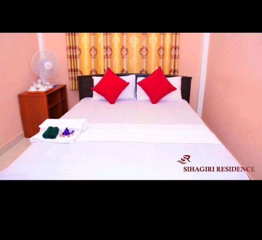 Deluxe Double room with garden view Sihagiri Residence