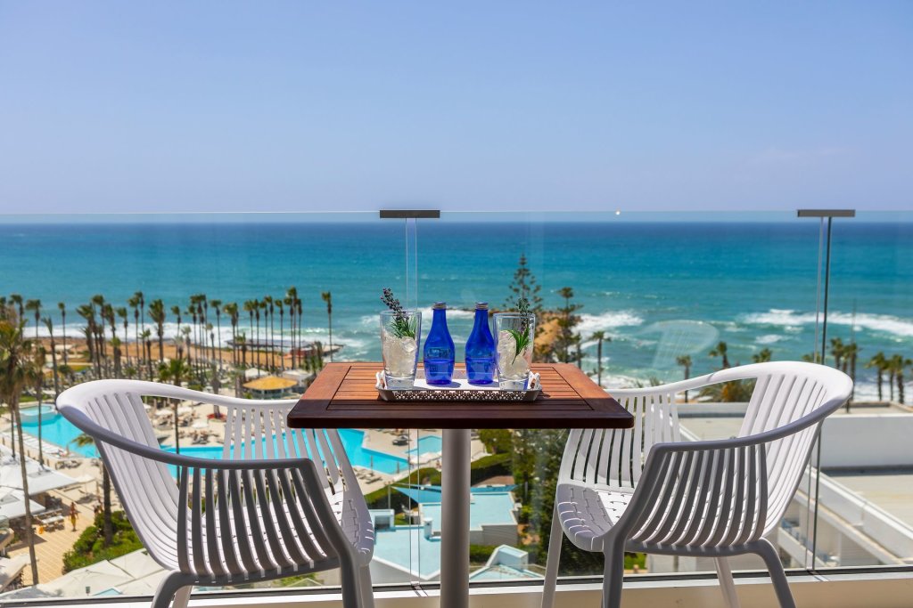 Habitación De lujo con vista al mar Leonardo Plaza Cypria Maris Beach Hotel & Spa