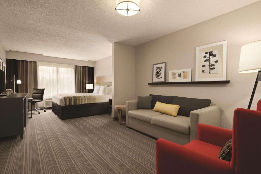 Suite Country Inn & Suites by Radisson, Indianapolis South, IN