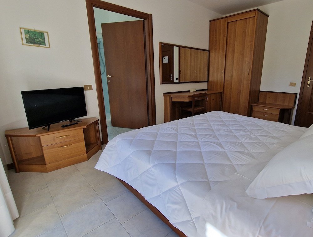 Standard Einzel Zimmer Hotel Montegrino