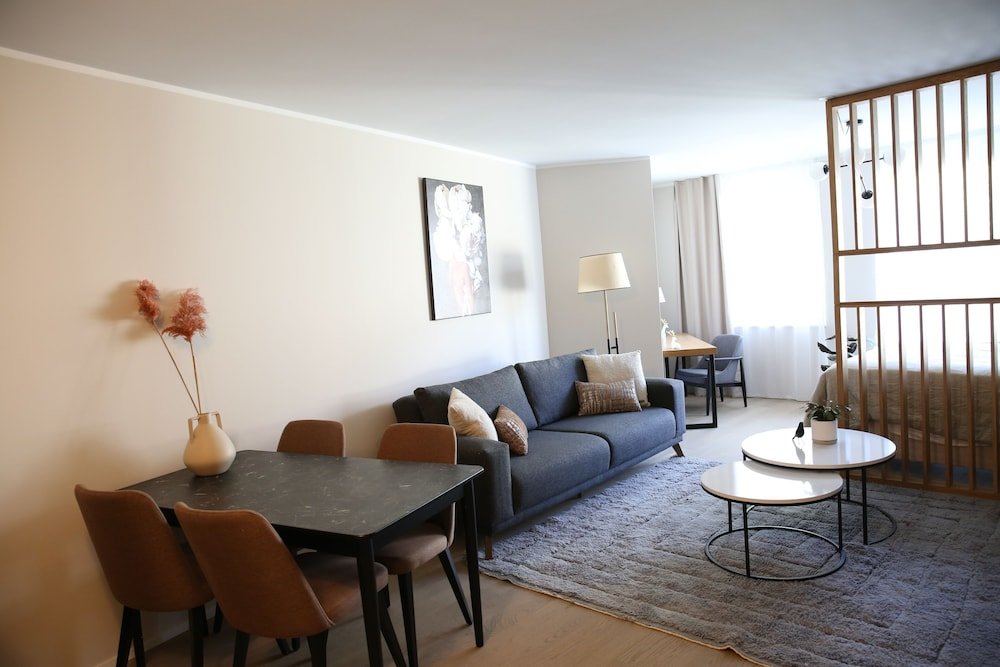 Апартаменты Premium Lamira - Serviced Apartments