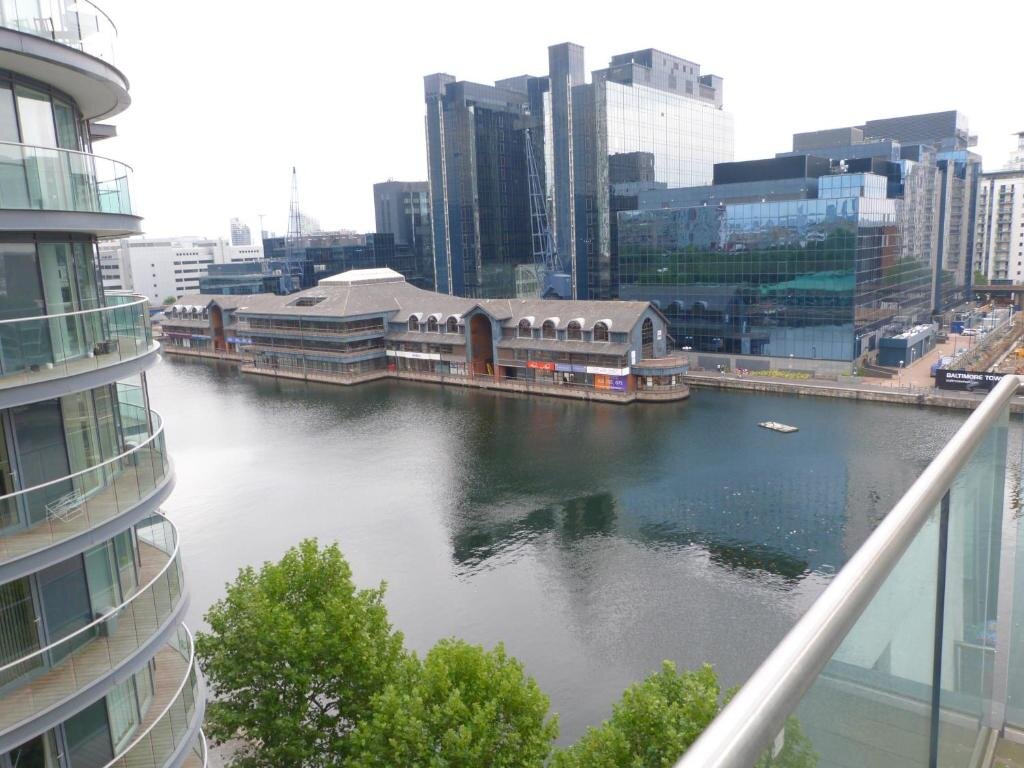 Apartment 1 Bed Suite, Waterside, Canary Wharf