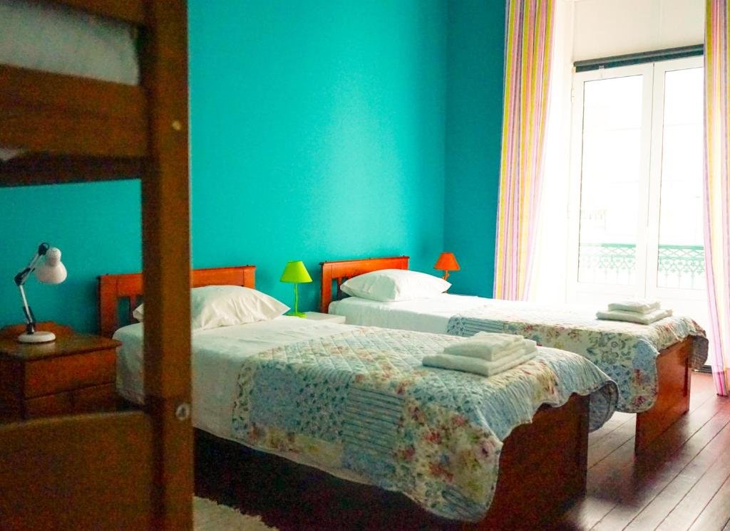 Standard Vierer Zimmer mit Balkon Azores Dream Hostel