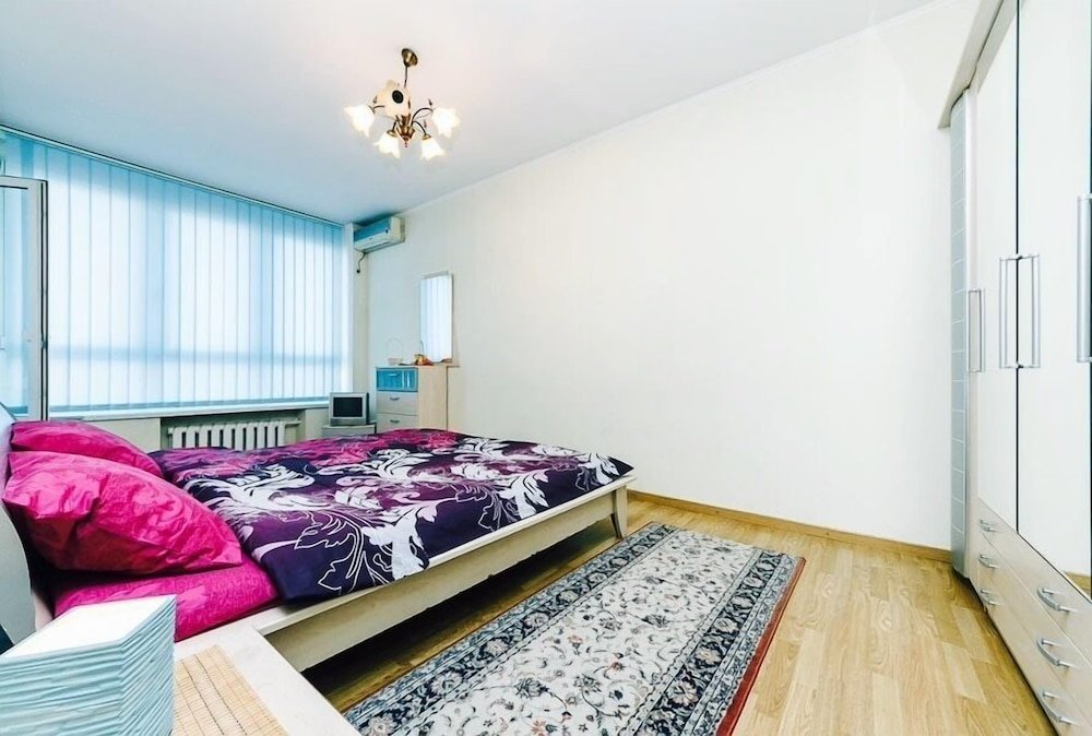 Apartamento Hotrent Lesi Ukrainky 36B