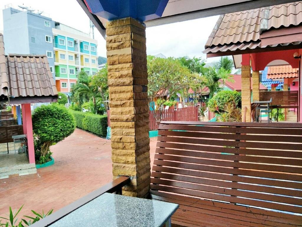 Коттедж Phaithong Sotel Resort