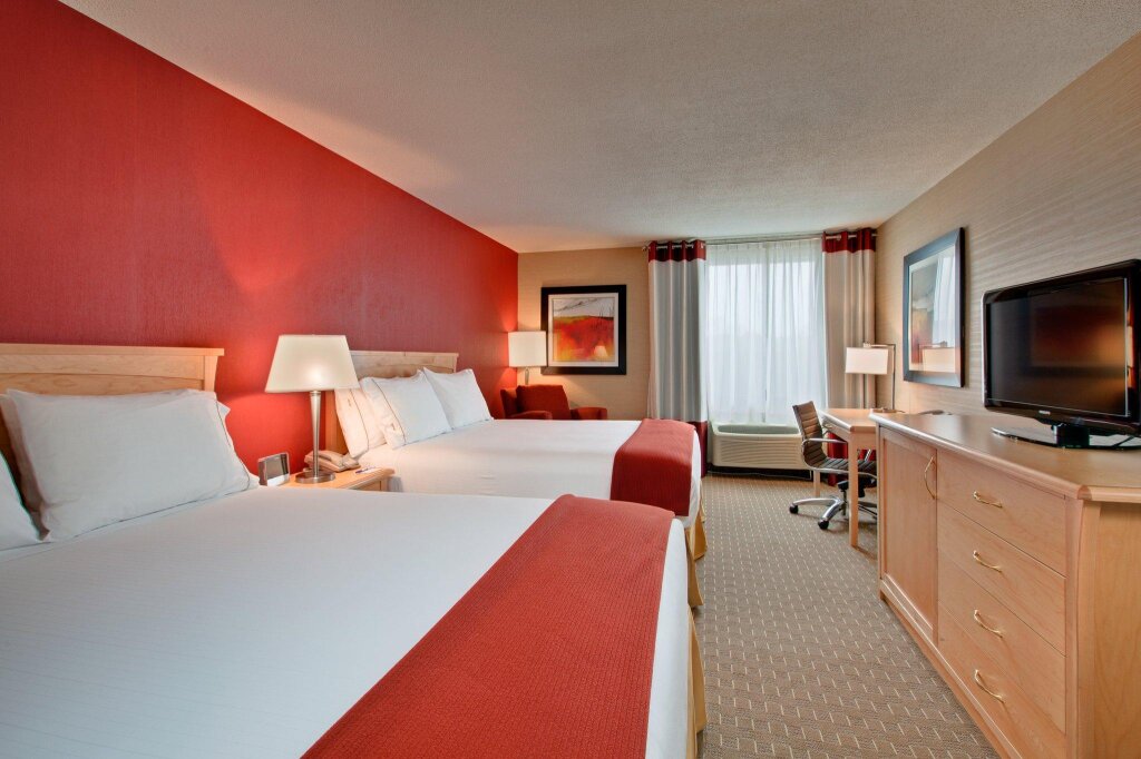 Camera quadrupla Standard Holiday Inn Express Hotel & Suites Chatham South, an IHG Hotel
