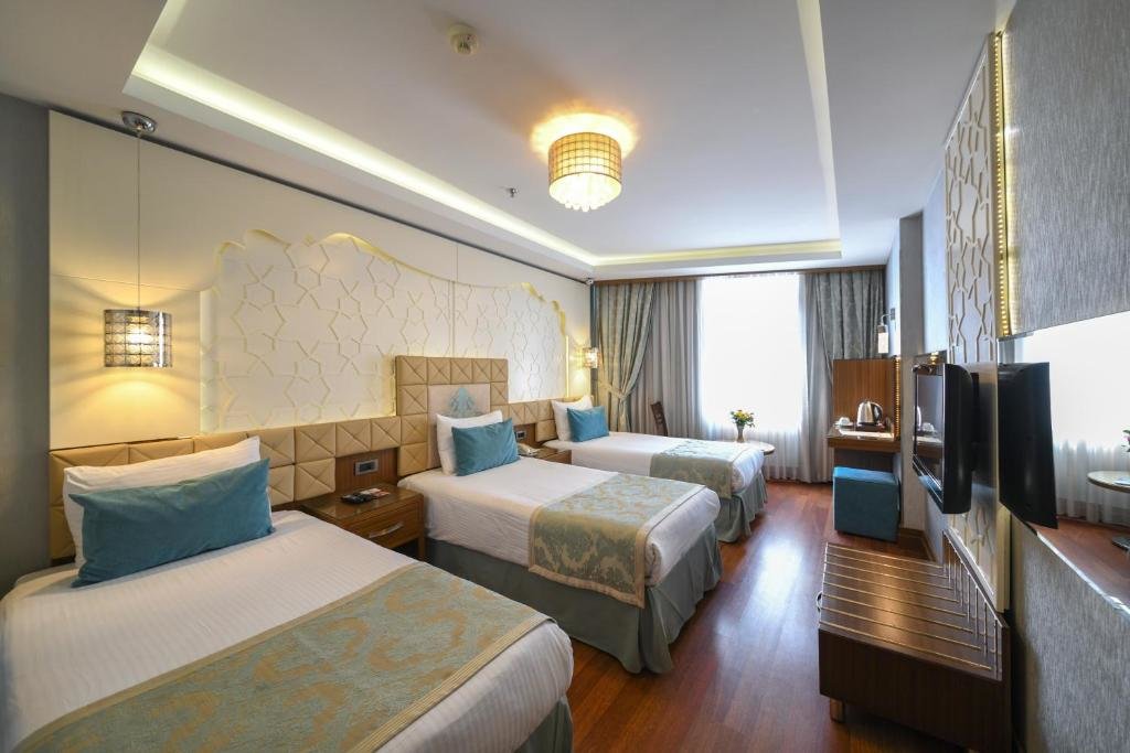 Трёхместный номер Standard Grand Star Hotel Bosphorus & Spa