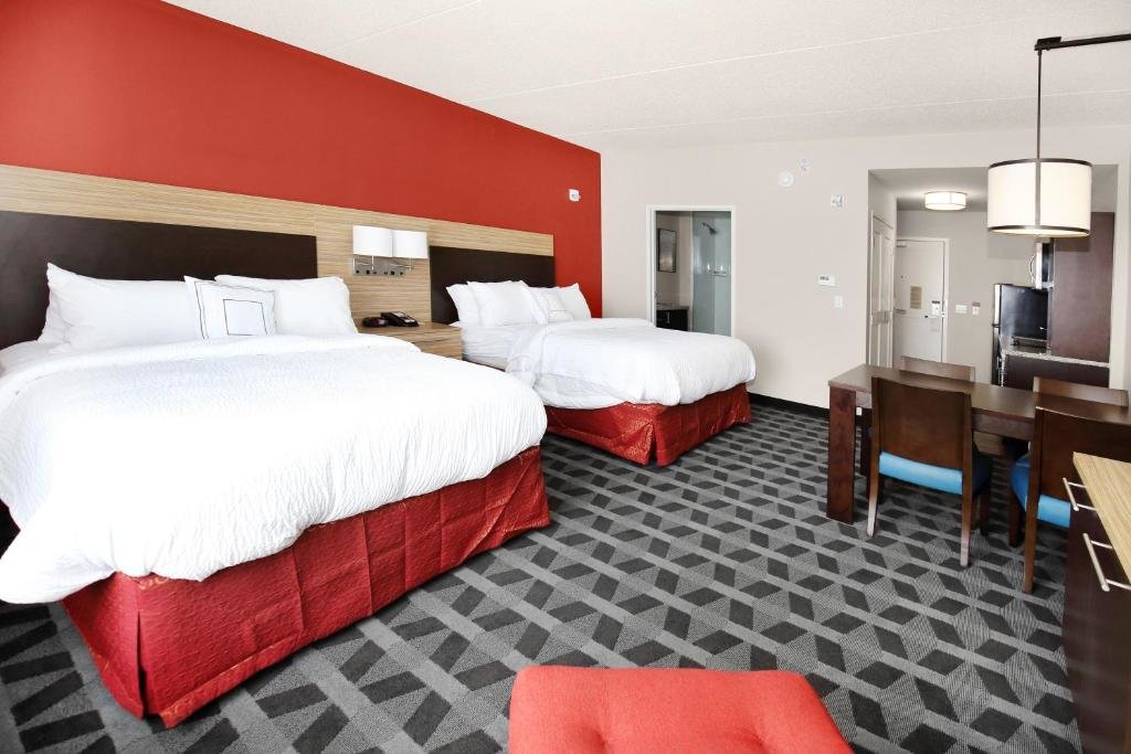 Vierer Studio TownePlace Suites by Marriott Grove City Mercer/Outlets