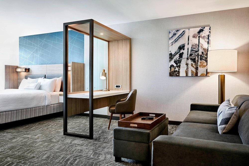 Double Suite SpringHill Suites by Marriott Arlington TN