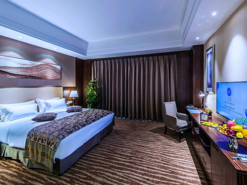 Superior Doppel Zimmer mit Balkon Grand Mercure Qingdao Airlines
