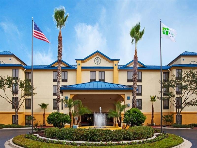Номер Standard Holiday Inn Express Hotel & Suites Jacksonville, an IHG Hotel