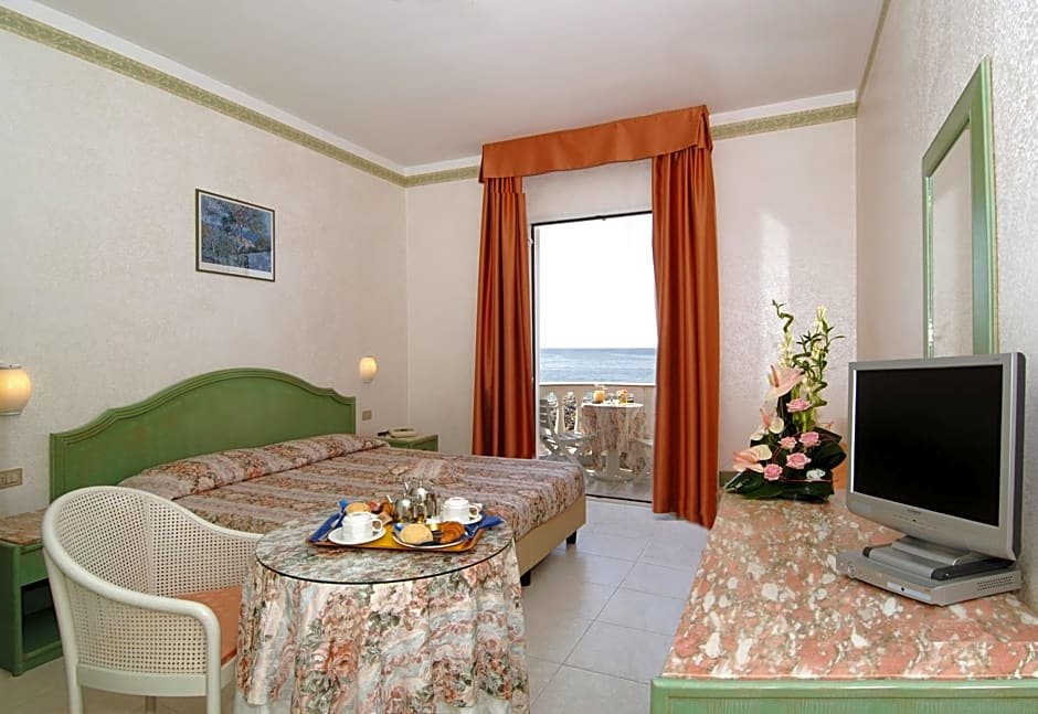 Standard Zimmer mit Balkon und mit Meerblick Hotel Piccolo Lido