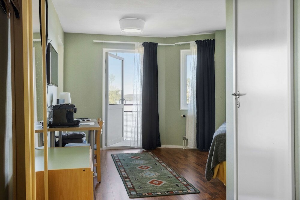 Habitación doble Superior con balcón y con vista al mar Hotell Frykenstrand; Sure Hotel Collection