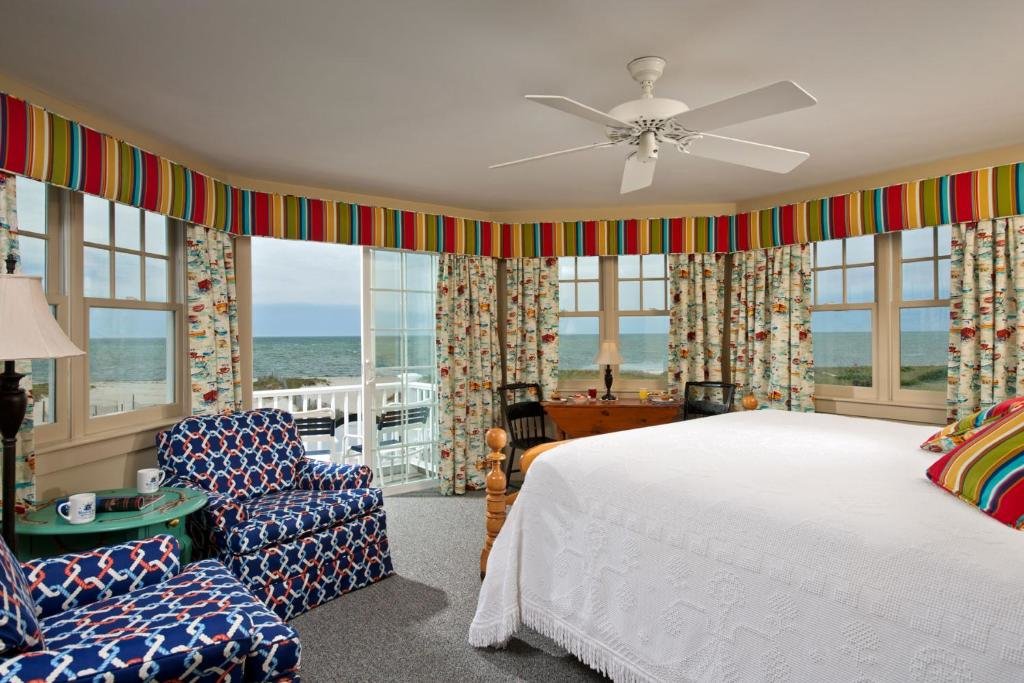 Двухместный номер Standard с балконом Winstead Beach Resort