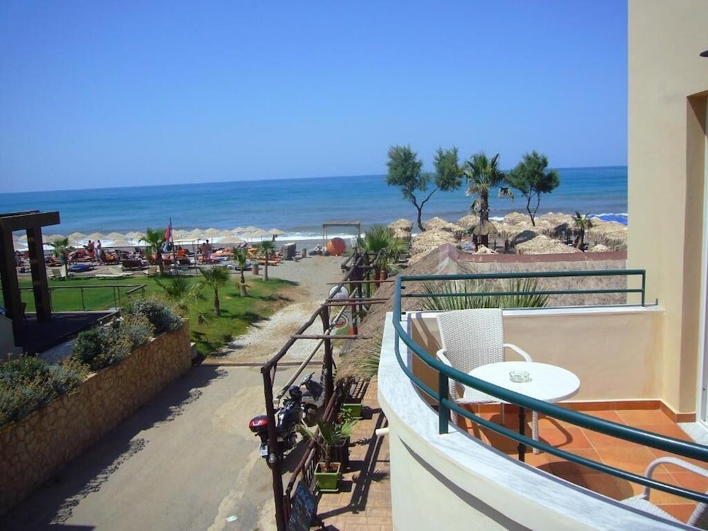 Monolocale Panos Beach Hotel