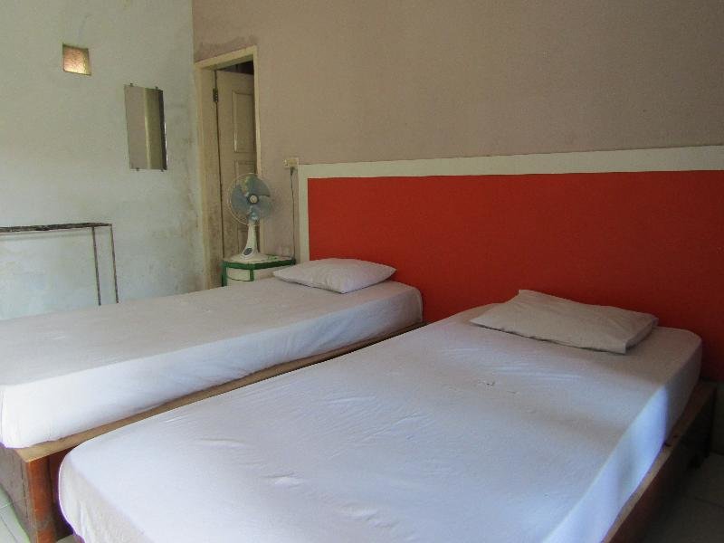 Standard Double room Hotel Kencana Jaya