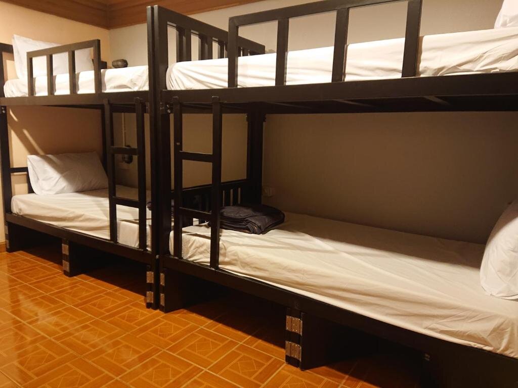 Кровать в общем номере The L Resort Krabi - SHA Extra Plus