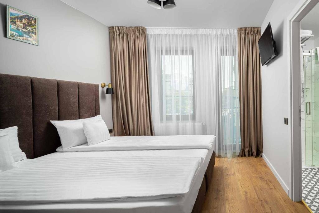 Superior Double room with city view Labirint Boutique Hotel