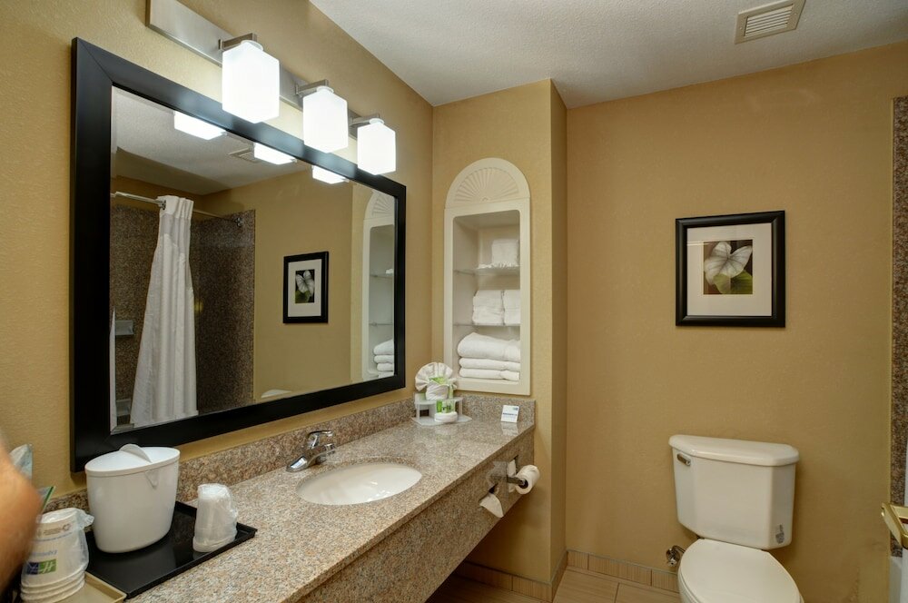 Standard chambre Holiday Inn Express & Suites Midwest City, an IHG Hotel