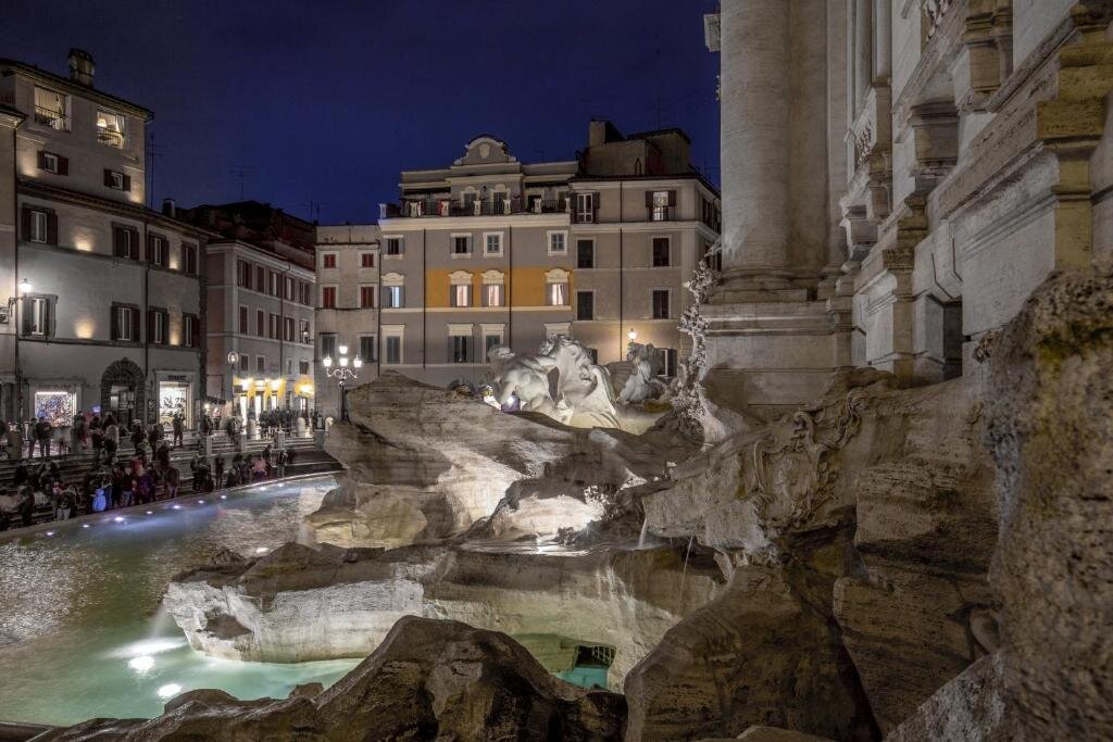 Superior Apartment Trevi Ab Aeterno - Amazing View of the Trevi Fountain