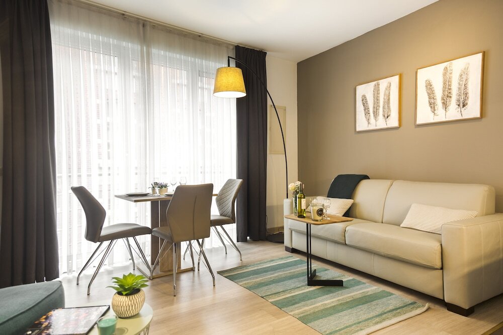 Komfort Apartment Brussels Center Design Residence