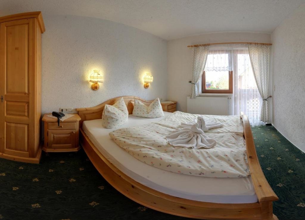 Standard Zimmer Hotel Alpenhof Das klingende Gasthaus