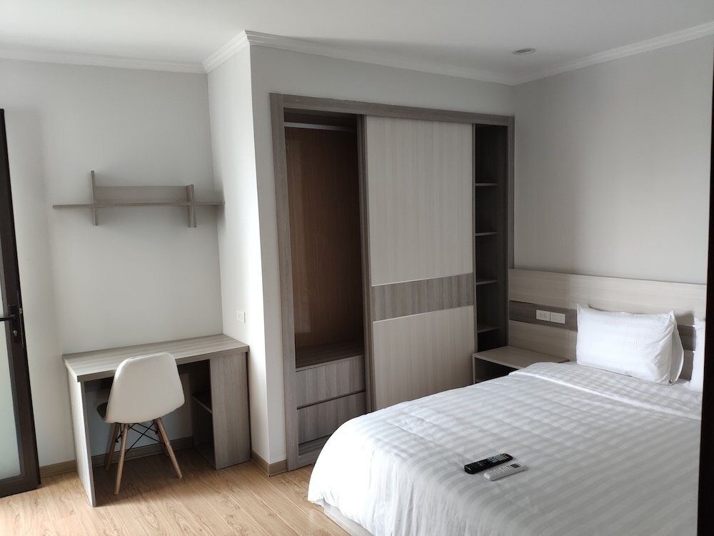 Люкс Deluxe Himeji Serviced Apartments