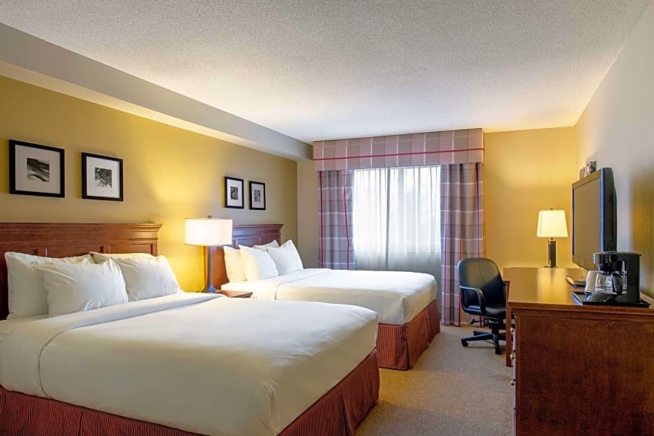 Четырёхместный люкс Country Inn & Suites by Radisson, Winnipeg, MB
