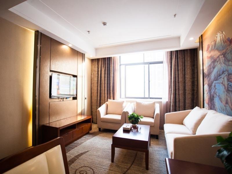 Business Suite GreenTree Eastern Bozhou Jingwan Wealth Centre Hotel