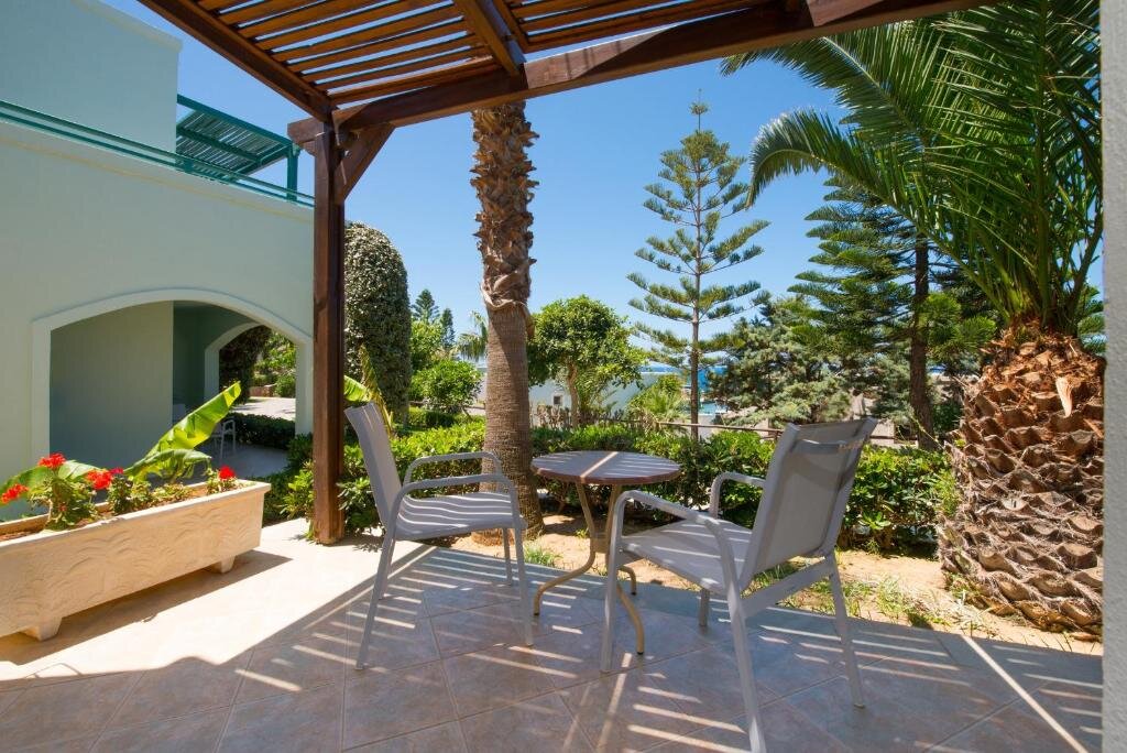 Standard Family room with garden view Iberostar Creta Marine