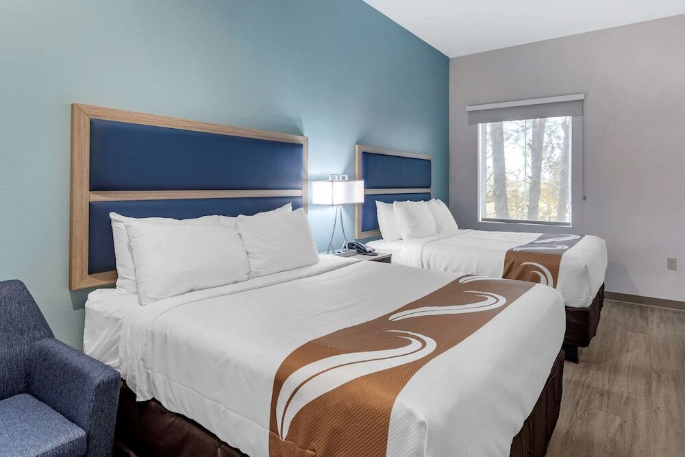 Standard Quadruple room Quality Inn Lebanon - Nashville Area