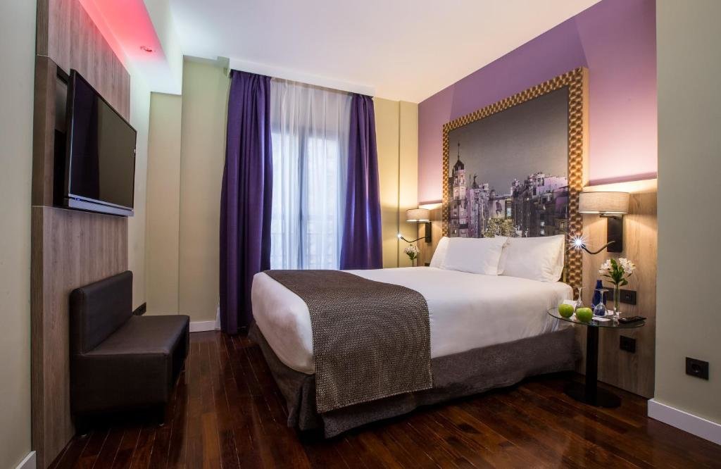 Deluxe Doppel Zimmer Leonardo Hotel Madrid City Center