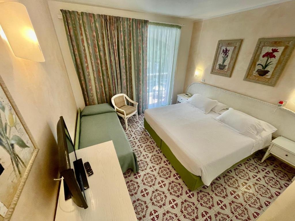 Standard Doppel Zimmer mit Balkon Hotel Meridiana