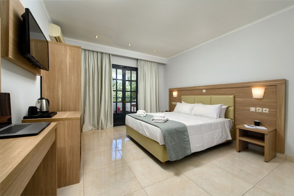 Standard Vierer Familie Zimmer Corfu SunGate Hotel