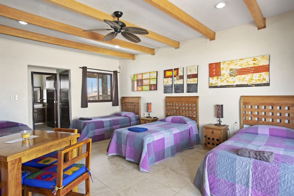 Люкс Comfort c 1 комнатой с видом на океан Punta Conejo Resort
