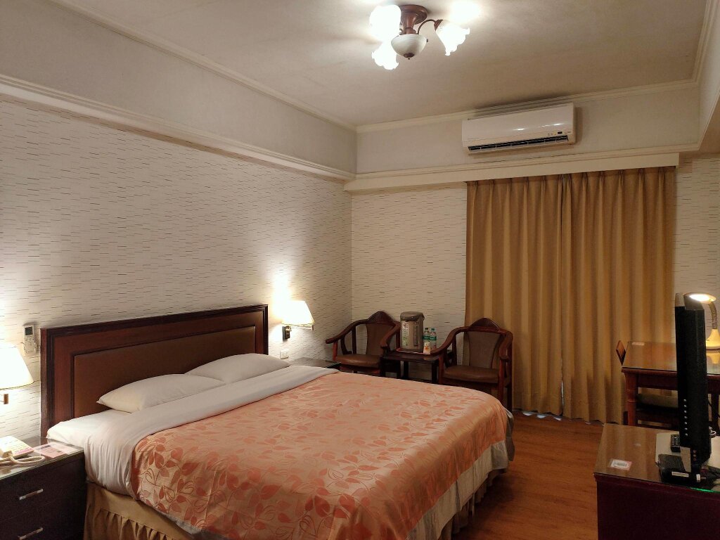 Business Suite Sin Fu Business Hotel