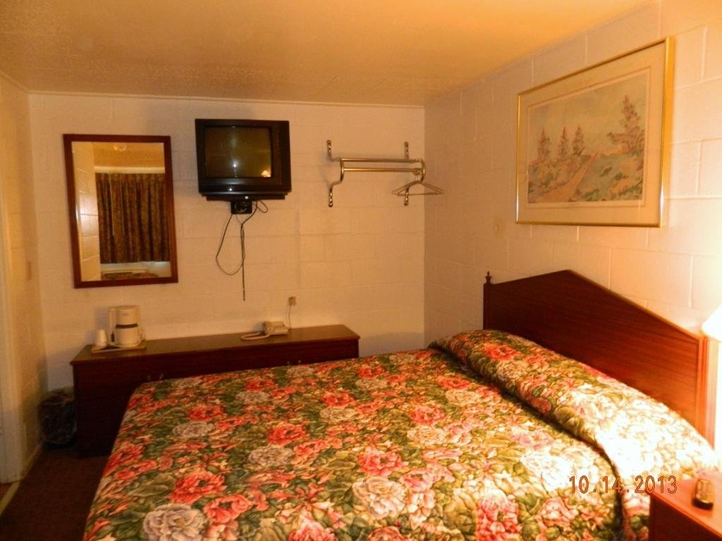 Standard Double room Relax Inn - Cottage Grove