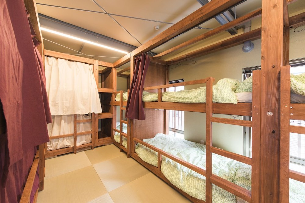 Cama en dormitorio compartido GrapeHouse Koenji
