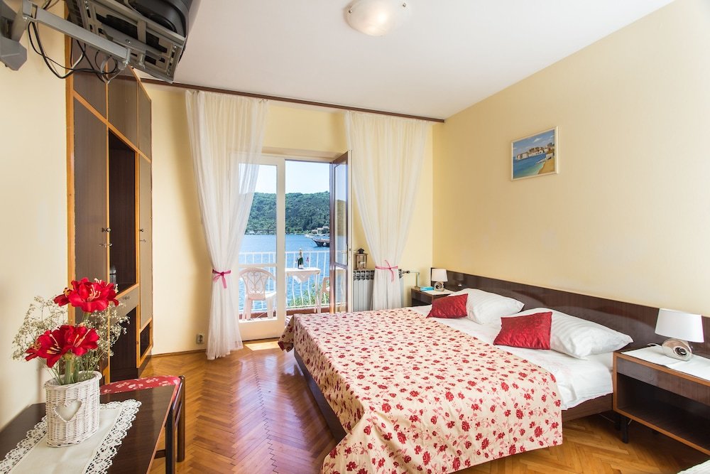 Апартаменты c 1 комнатой с балконом и с видом на море Villa Malfi