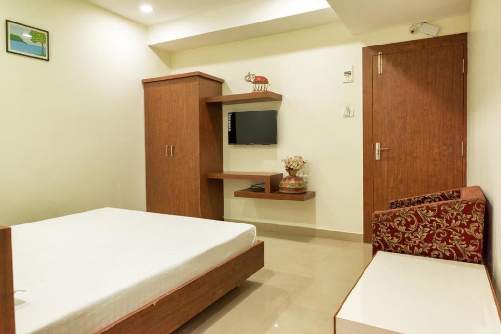 Номер Standard Hotel Drishti,Bhopal