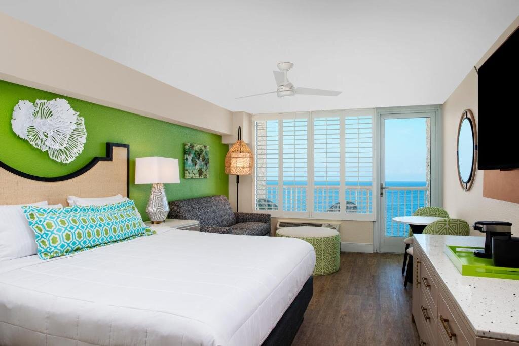 Standard Double room with sea view Grand Plaza Hotel St. Pete Beach