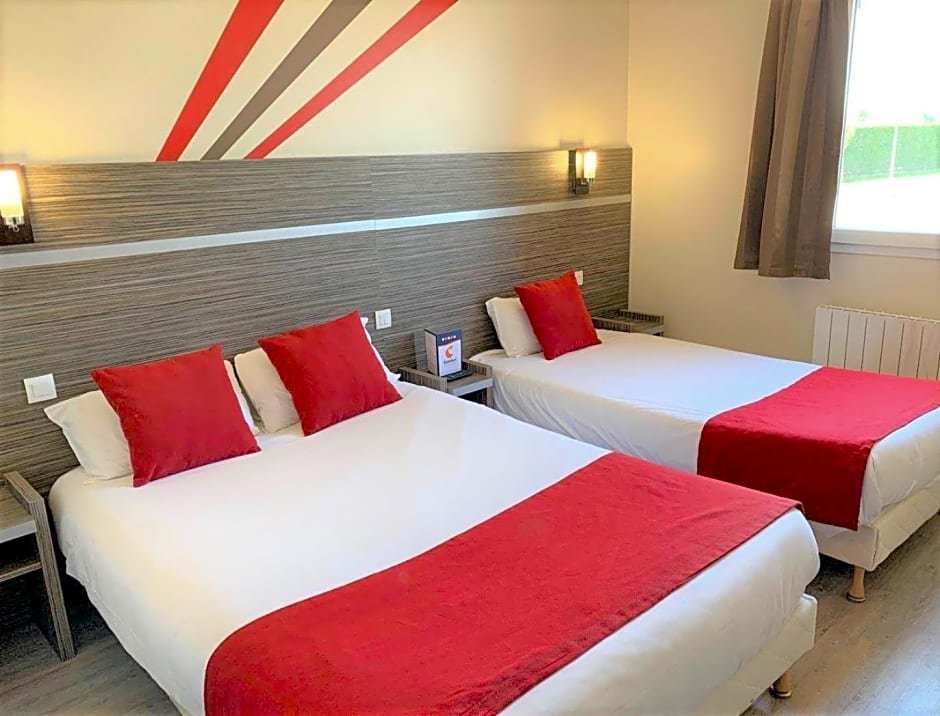 Трёхместный номер Standard Comfort Hotel Dijon Sud - 21600 LONGVIC