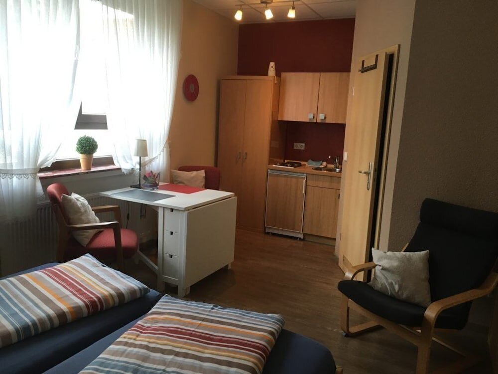 Апартаменты Comfort Pension Taunusblick Ferienwohnung und Apartment