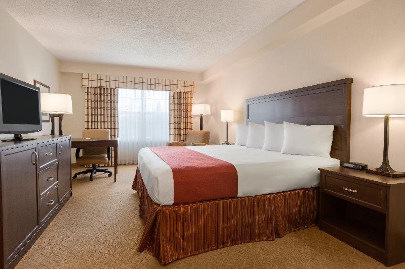 Номер Standard c 1 комнатой Country Inn & Suites by Radisson, Calgary-Northeast